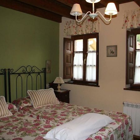 Hotel Rural La Llastra Nueva Esterno foto